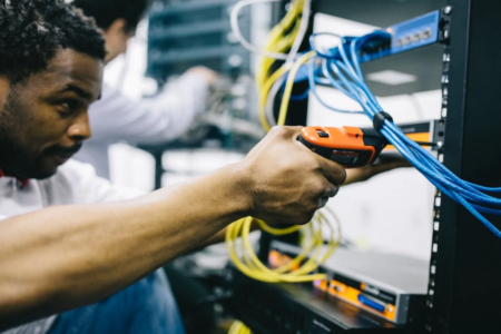 Cursos Técnicos: Saiba quais podem te trazer melhor preparo para o ano de 2023